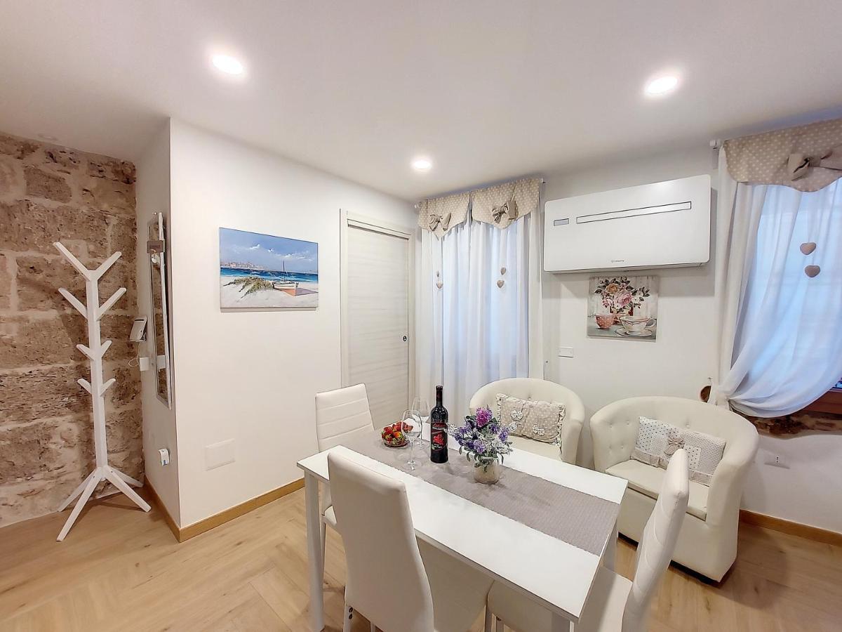 אלגהרו Maison Cavour מראה חיצוני תמונה
